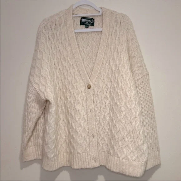 American Eagle Wool Blend Cable Knit Cardigan Sz XL - Picture 1 of 9